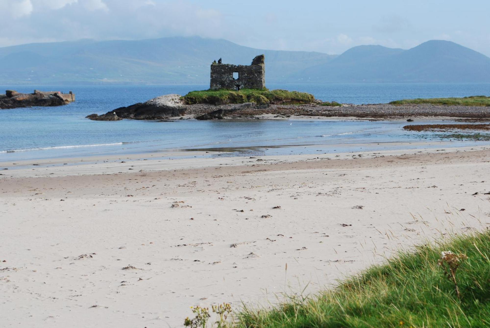 Bed and Breakfast Carraig Liath House à Clynacartan Extérieur photo