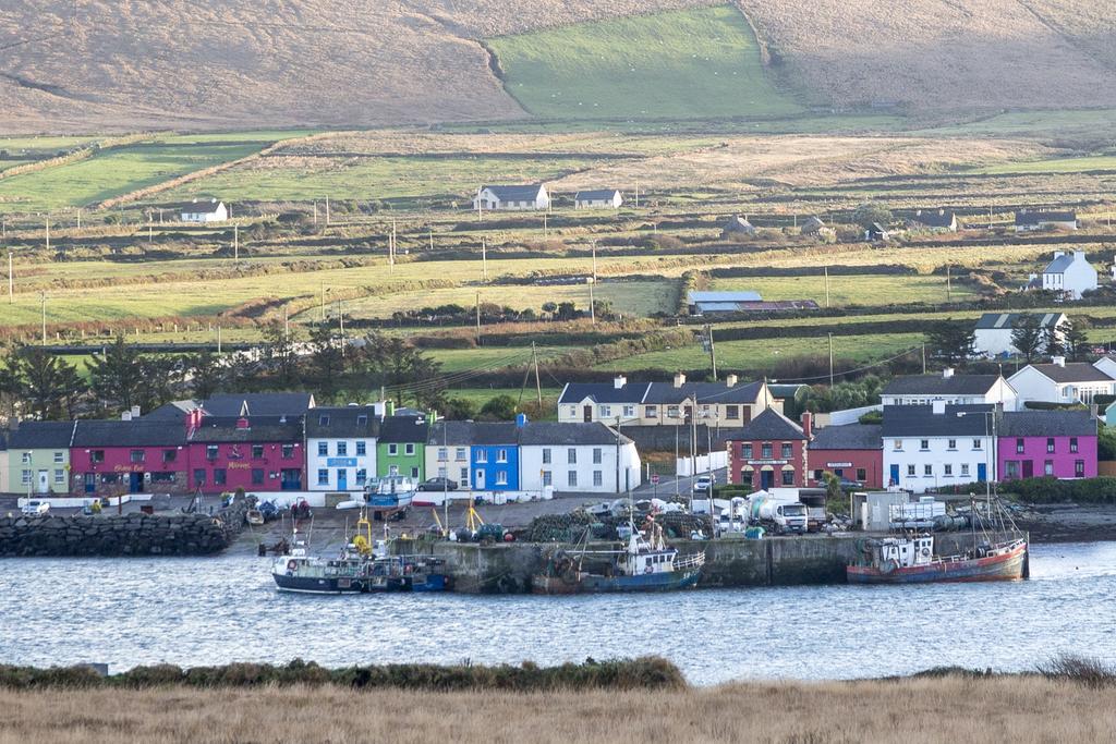 Bed and Breakfast Carraig Liath House à Clynacartan Extérieur photo